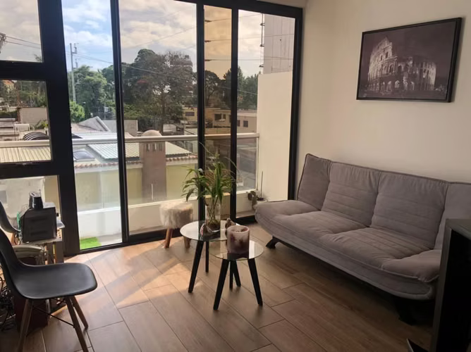 LINDO APARTAMENTO AMUEBLADO EN RENTA EN ZONA 10