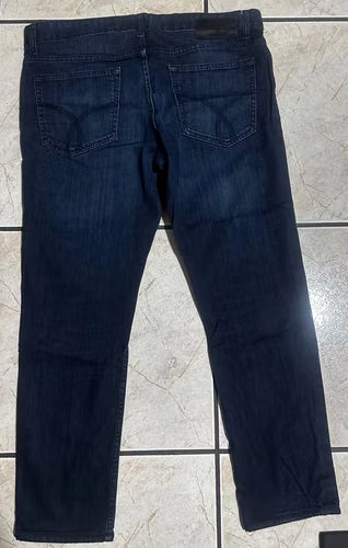 Pantalón - Calvin Klein - Original – Nuevo - 36 x 32 - Color: Azul - Slim - Imagen 2