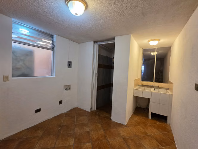 CASA EN VENTA EN COLINAS DE MONTE MARIA SUR VILLA NUEVA