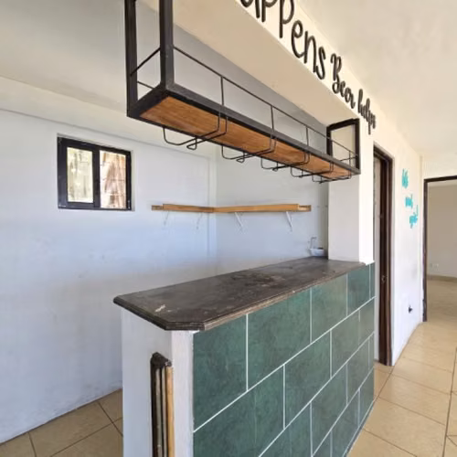 Casa en Venta con Vista Panorámica al Lago de Amatitlán