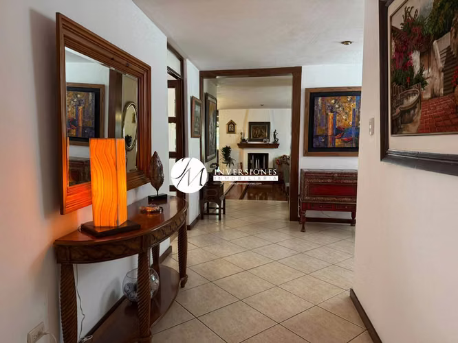 Casa en Venta de 4 dormitorios en zona 2 - Miniatura 2