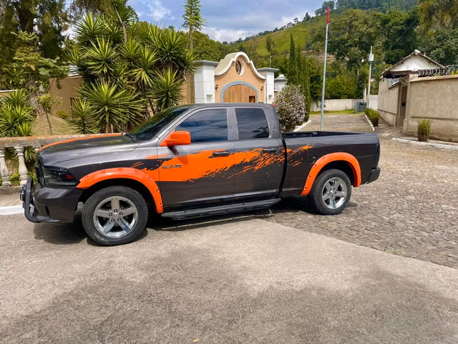 Bello Poderoso 19 DODGE RAM 150 4x4 No necesita Nada excepto dueño