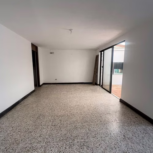 CASA PARA OFICINAS EN ALQUILER EN VISTA HERMOSA II, ZONA 15