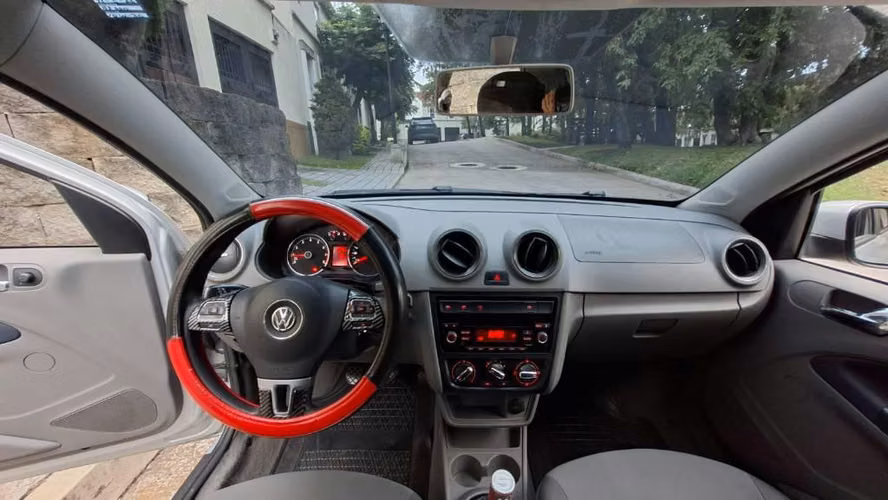 VOLKSWAGEN GOL DE AGENCIA