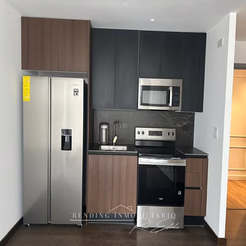 Apartment for rent in Zone 10, Atarah Building, with 3 bedrooms + 2 parking spaces