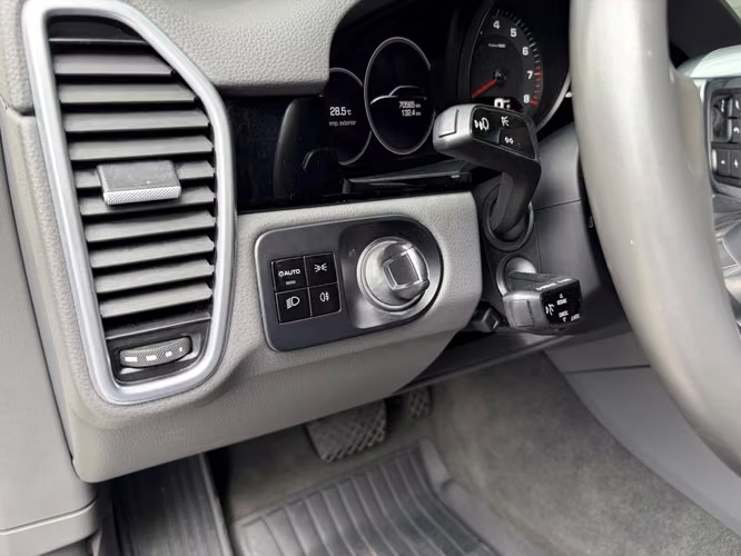 Porsche Cayenne de Agencia Modelo 2019 - Imagen 18