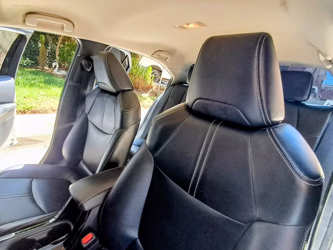 2022 TOYOTA COROLLA HYBRID 1.8L RÉCORD D AGENCIA