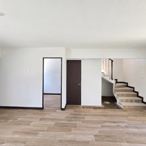 Casa en Renta San José Pinula, Condado Florenza, Novara - Imagen 2