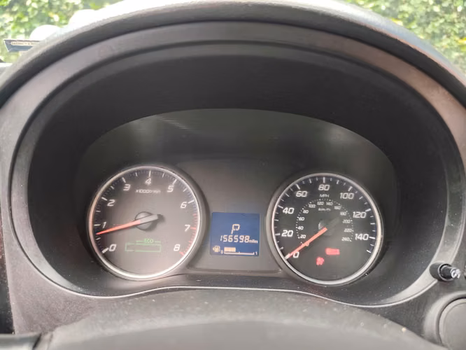 Mitsubishi Outlander Es 4x2 Modelo 2015