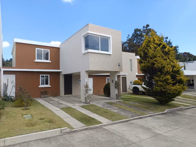 Casa en Venta   CARRETERA A EL SALVADOR ARRAZOLA  KM. 16.5