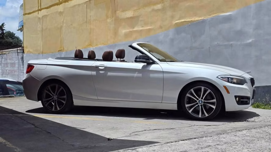 BMW 228i COMVERTIBLE 2015