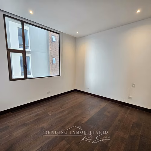 Apartamento en renta zona 14 edificio Echo de 2 habitaciones + 2 parqueos