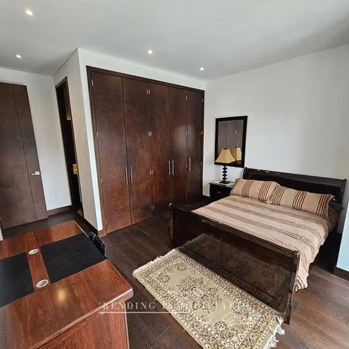 Apartamento en renta zona 14 amueblado edificio Echo 3 habitaciones + 3 parqueos