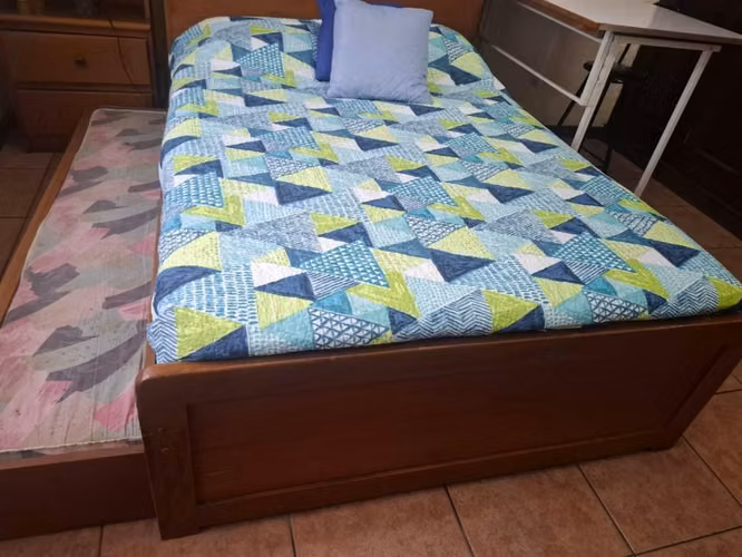 Vendo Amueblado de Domitorio Cedro 4 Piezas por San Lucas Sacatepéquez