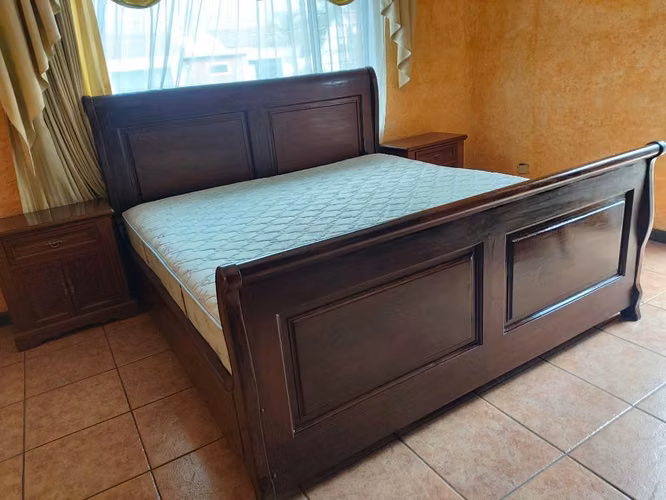 Vendo Amueblado Dormitorio King Cedro por Zona 11 de la Capital