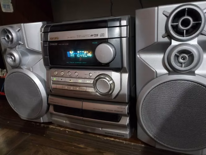 Potente Equipo de Sonido con buen Volumen!