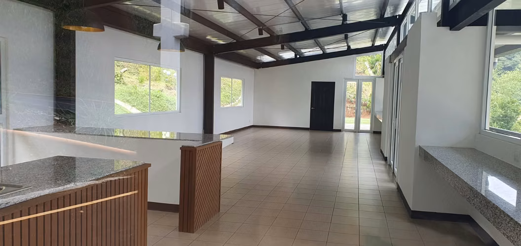 Apartamento en Renta Carretera Salvador, Edificio Monet, Laguna Bermeja, Puerta Parada