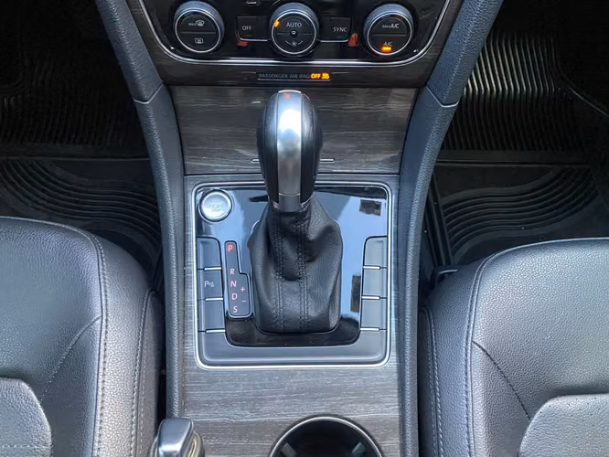 Volkswagen Passat de Agencia Modelo 2016