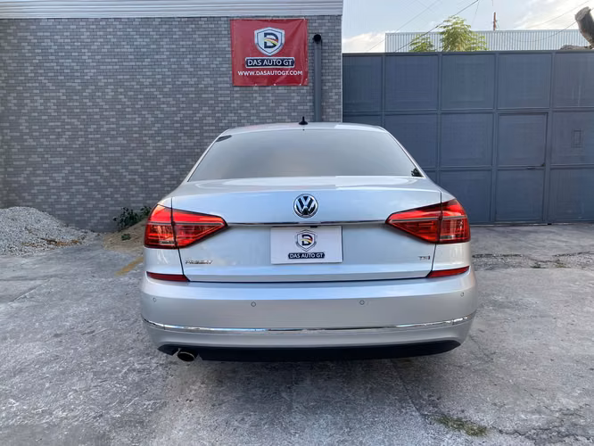 Volkswagen Passat de Agencia Modelo 2016