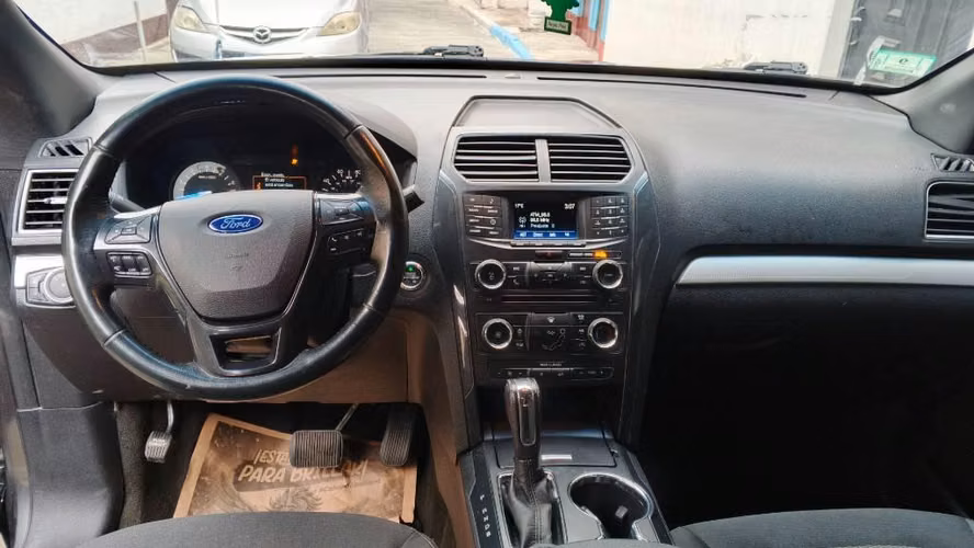 Ford Explorer 2017 4x4 VENDO o cambio - Imagen 6