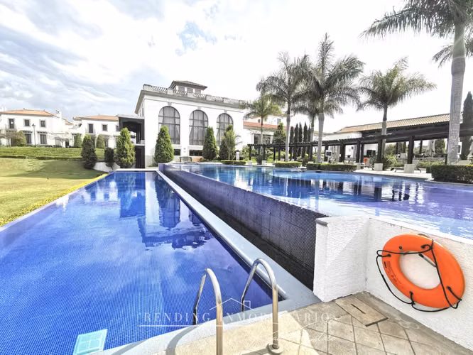 Apartamento amueblado en renta zona 16 edificio Belesa de Cayalá de 2 habitaciones + 2 parqueos