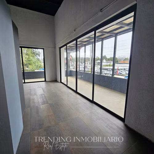 Local comercial en renta carretera a El Salvador km 19 Plaza Novitá En segundo nivel Ideal restaurante