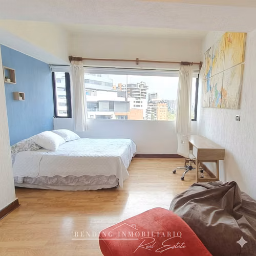 Apartamento amueblado en renta zona 14 edificio Premiere Club de 3 habitaciones + 2 parqueos