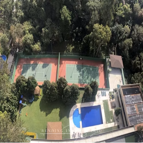 Apartamento amueblado en renta zona 14 edificio Premiere Club de 3 habitaciones + 2 parqueos
