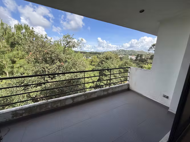 Vendo casa en Muxbal CONDOMINIO CON PISCINA, GYM REMATE BANCARIO
