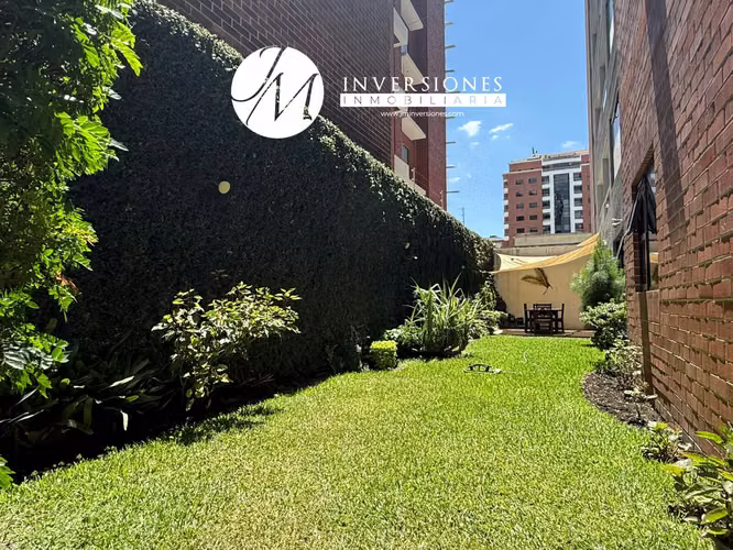 Apartamento en Venta de 3 Dormitorios en zona 10 - Imagen 16