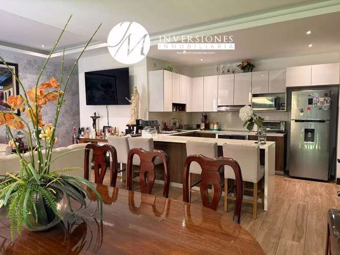 Apartamento en Venta de 3 Dormitorios en zona 10 - Imagen 5