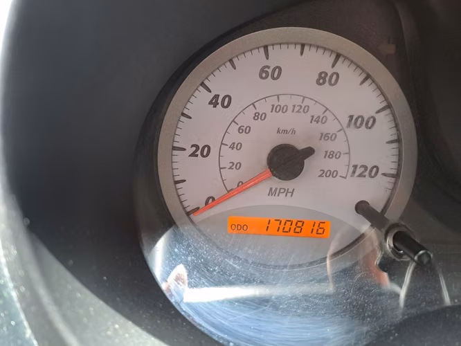 Toyota Rav 2004 Automática 4x4 de las meras Buenas - Imagen 9