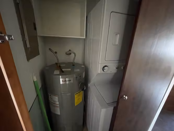 Rento apartamento de 3 dormitorios en Zona 14   CERCA DE EUROPLAZA - Imagen 12