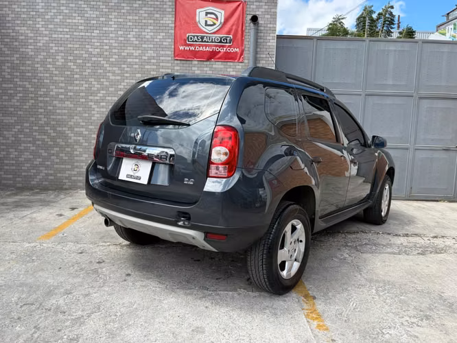 Renault Duster de Agencia Modelo 2016 - Imagen 3