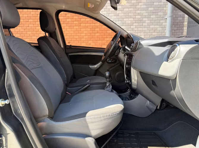 Renault Duster de Agencia Modelo 2016 - Imagen 14