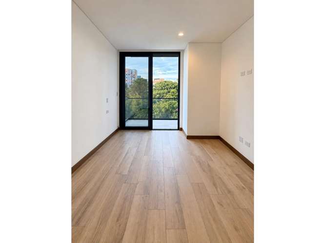 Apartamento en Renta Zona 10 - Imagen 4