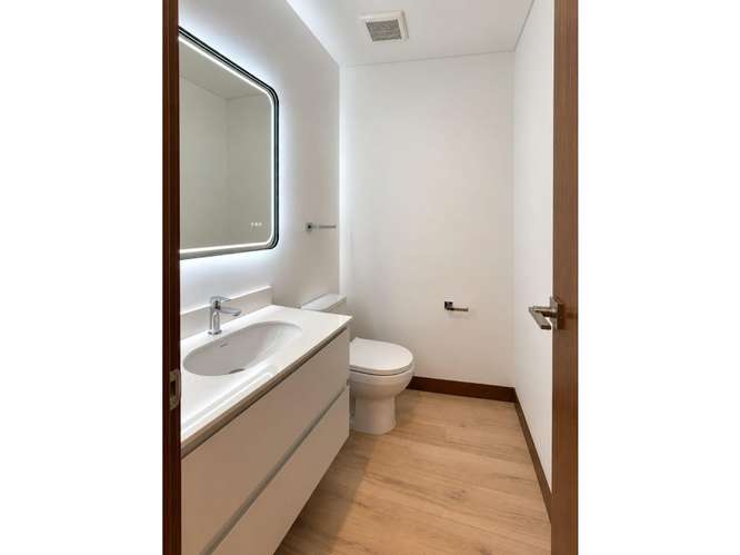 Apartamento en Renta Zona 10 - Imagen 11