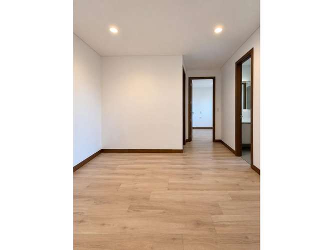 Apartamento en Renta Zona 10 - Imagen 7