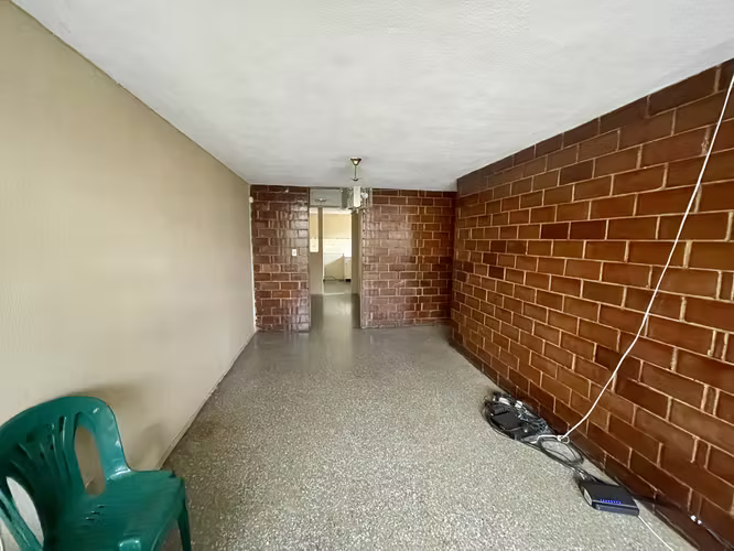Propiedad en venta en avenida principal, zona 11 col. Mariscal Loma Linda - Imagen 4