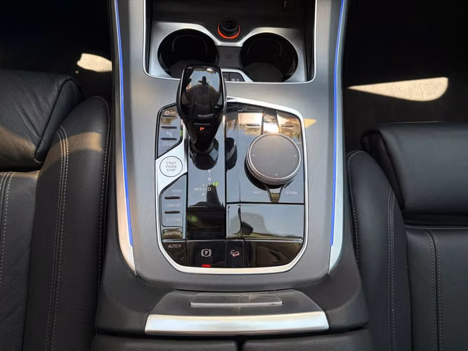 BMW X5 XDRIVE 30D de Agencia Modelo 2020 - Imagen 18