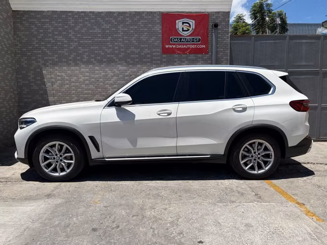 BMW X5 XDRIVE 30D de Agencia Modelo 2020 - Imagen 6