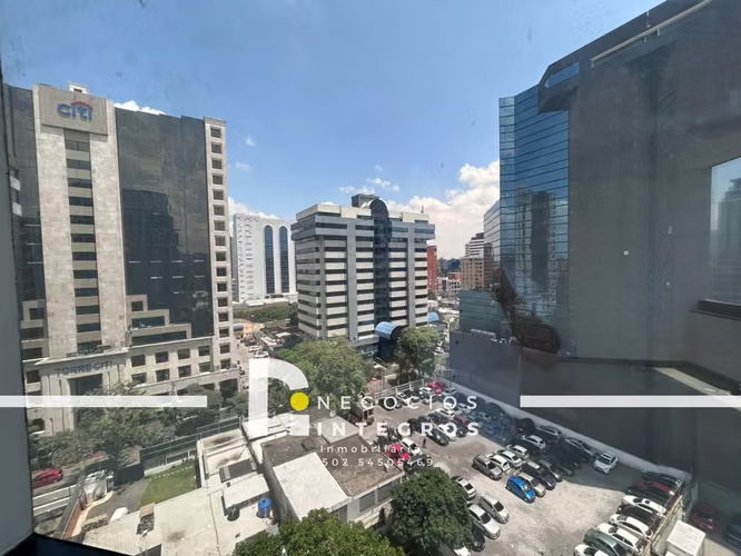 ALQUILO OFICINA EN ZONA 10  - Se está remodelando. (Opciones con diferente metraje) - Imagen 14