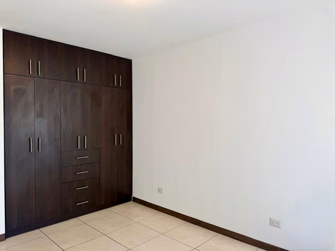 APARTAMENTO EN RENTA EN ZONA 11, SANTA MARÍA DE LAS CHARCAS - Imagen 7