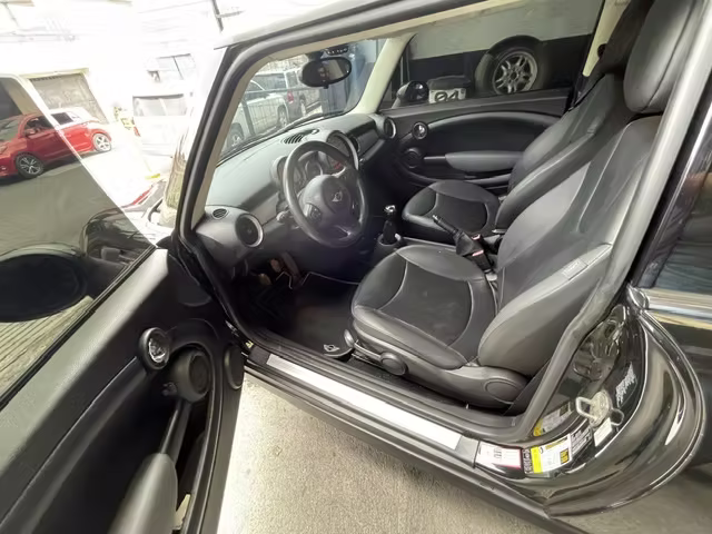 Mini Cooper (R56) All Black 2012 - Imagen 5