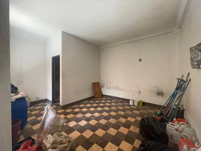 CASA EN VENTA EN ZONA 1, PARA REMODELAR EN EL CENTRO HISTÓRICO, - Imagen 4