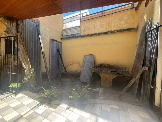 CASA EN VENTA EN ZONA 1, PARA REMODELAR EN EL CENTRO HISTÓRICO, - Imagen 5