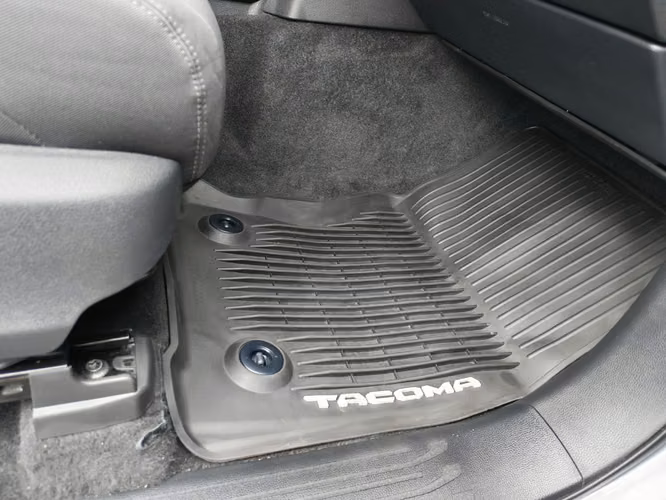 TOYOTA TACOMA SR5 4X4, MODELO 2026 - Imagen 10