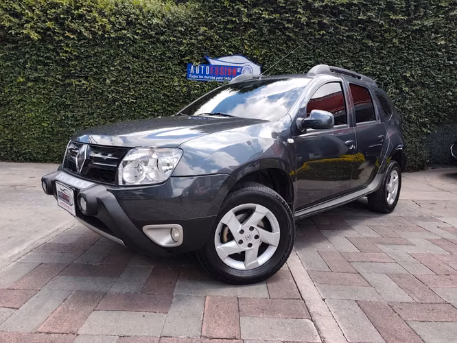 Renault Duster Modelo 2016 de agencia - Imagen 1
