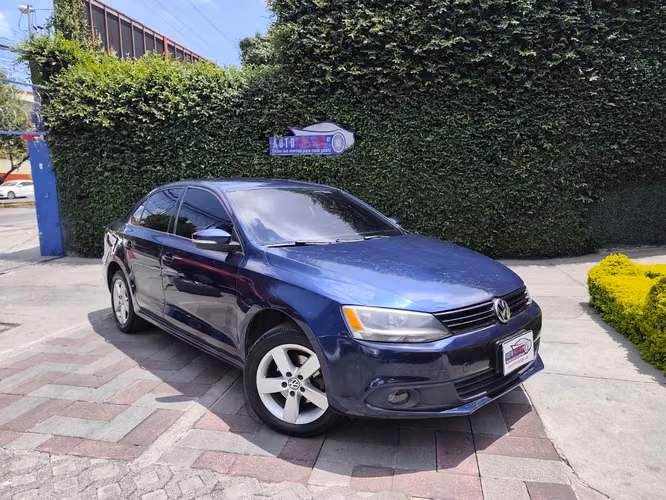Volkswagen Jetta Modelo 2014 - Imagen 2