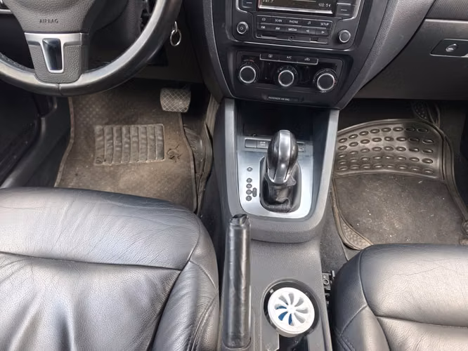 Volkswagen Jetta Modelo 2014 - Imagen 7